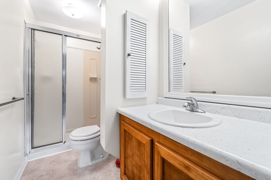 208 Wheatfield Dr, Greensburg PA  15601-4739 exterior