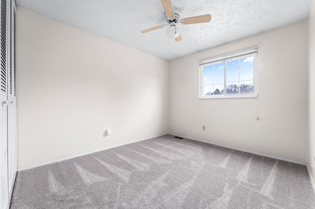 208 Wheatfield Dr, Greensburg PA  15601-4739 exterior