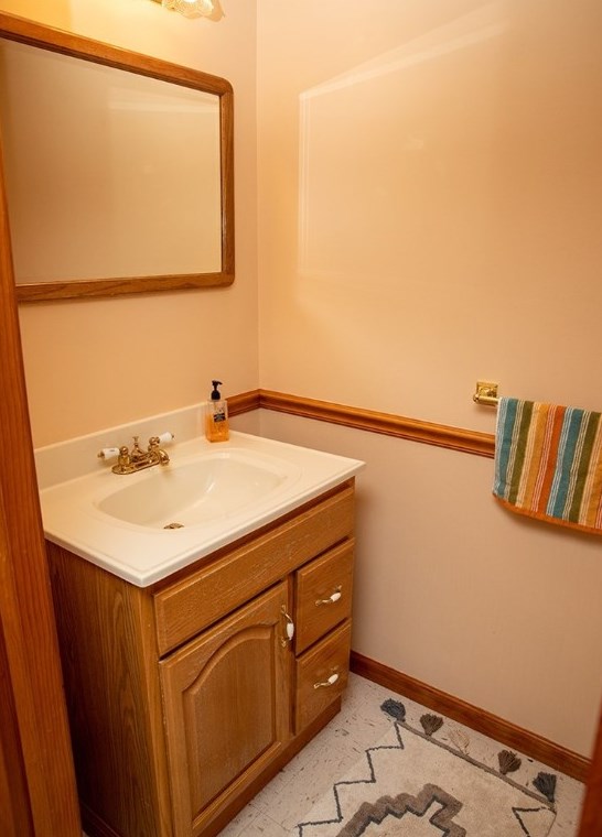 333 Rocky Ridge Rd, Bethel Park PA  15102-2231 exterior