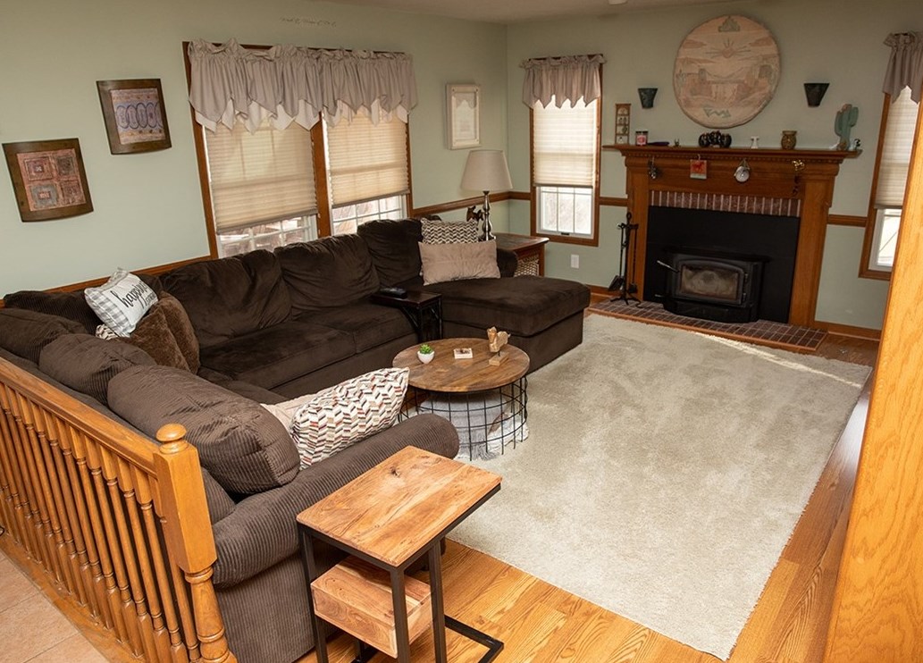 333 Rocky Ridge Rd, Bethel Park PA  15102-2231 exterior