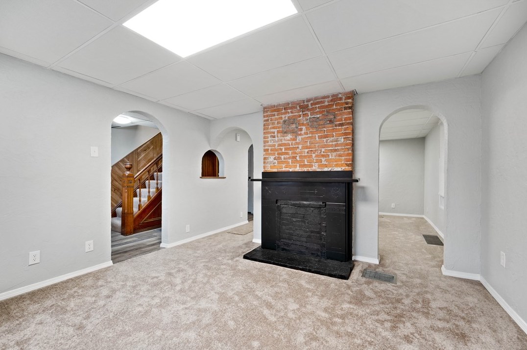 550 W Chestnut, Washington, PA 15301