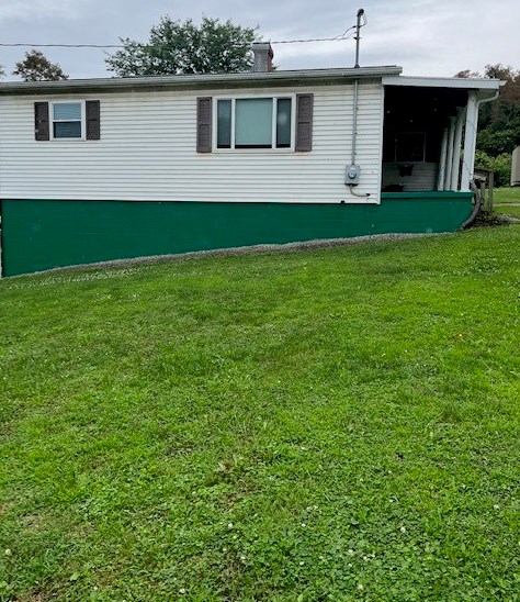 283 Edison St, Oliphant Furnace PA  15401-2582 exterior