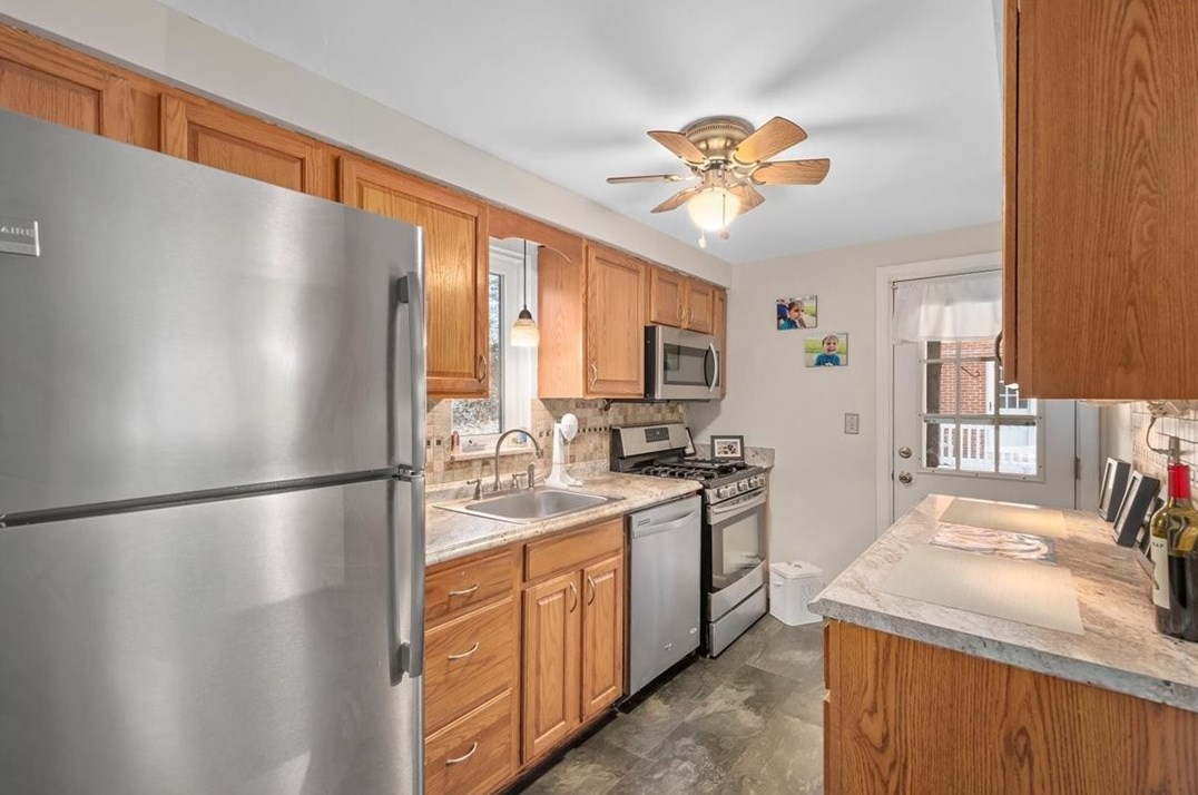 110 Logan Rd, Bethel Park PA  15102-1241 exterior