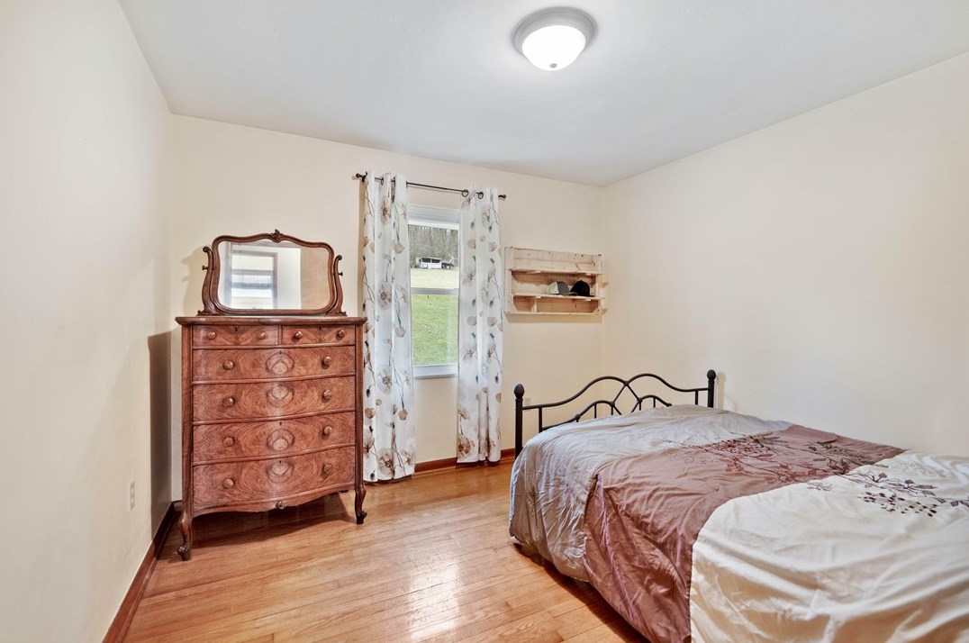 2861 Italy Rd, Export PA  15632-1157 exterior