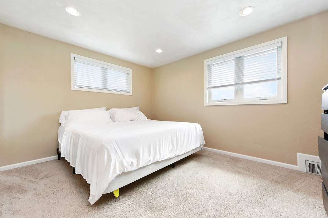 1723 Howell St, North Versailles PA  15137-2616 exterior