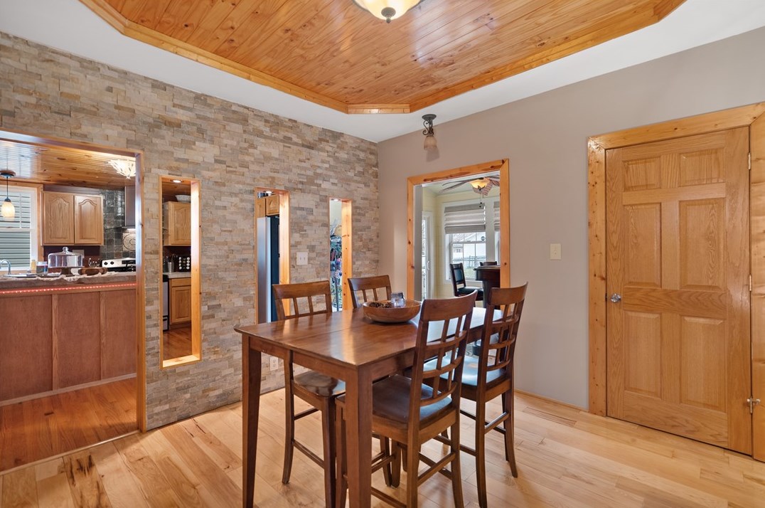 155 Wellington Ave, Washington PA  15301-2011 exterior