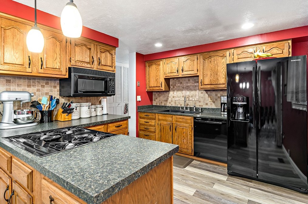 1380 Beau St, Washington PA  15301-9509 exterior