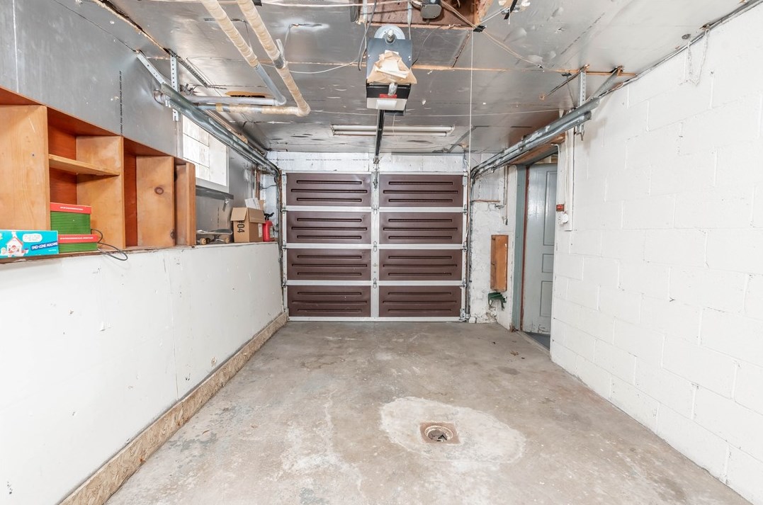 246 Oak St, Indiana PA  15701-2038 exterior