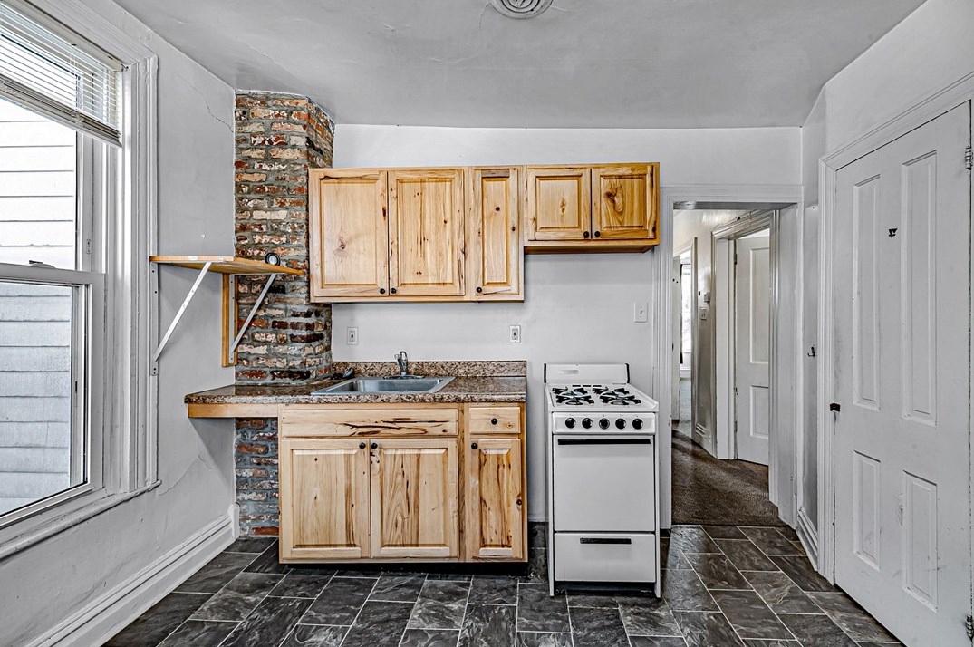 330 New Castle St, Butler PA 16001 exterior