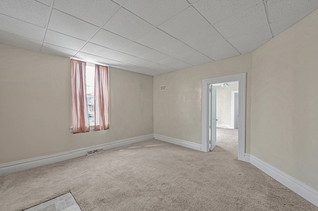 330 New Castle St, Butler PA 16001 exterior