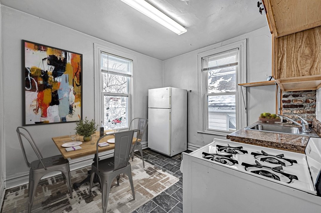 330 New Castle St, Butler PA 16001 exterior