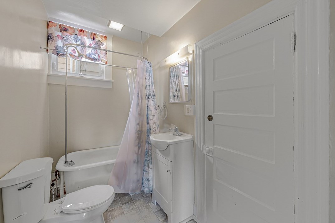 330 New Castle St, Butler PA 16001 exterior