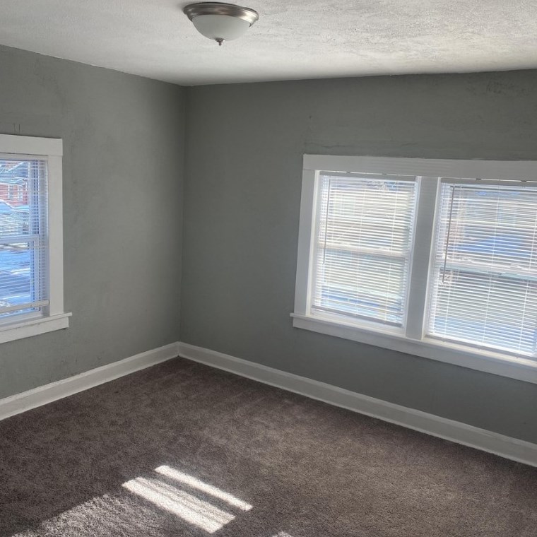 529 Maple St, East Pgh, PA 15112