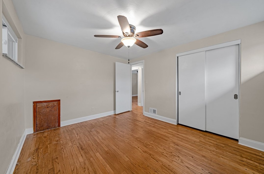 402 Old Haymaker Rd, Monroeville PA  15146-1357 exterior