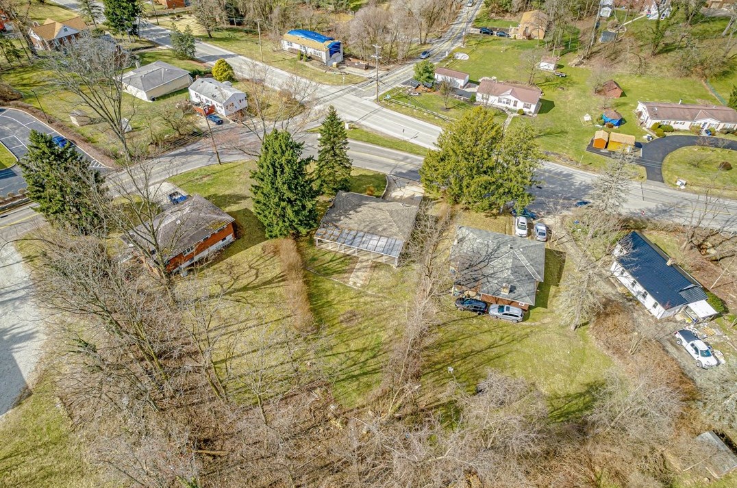 402 Old Haymaker Rd, Monroeville PA  15146-1357 exterior