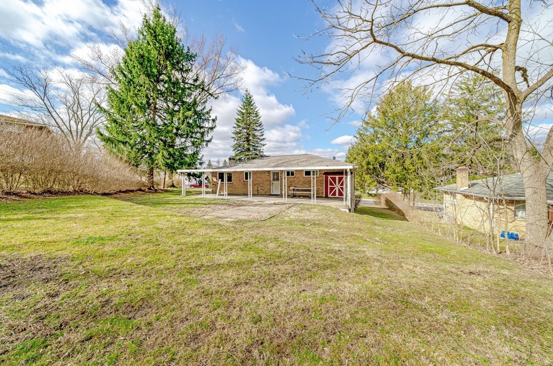 402 Old Haymaker Rd, Monroeville PA  15146-1357 exterior