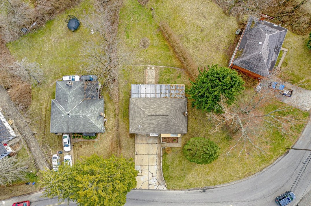 402 Old Haymaker Rd, Monroeville PA  15146-1357 exterior