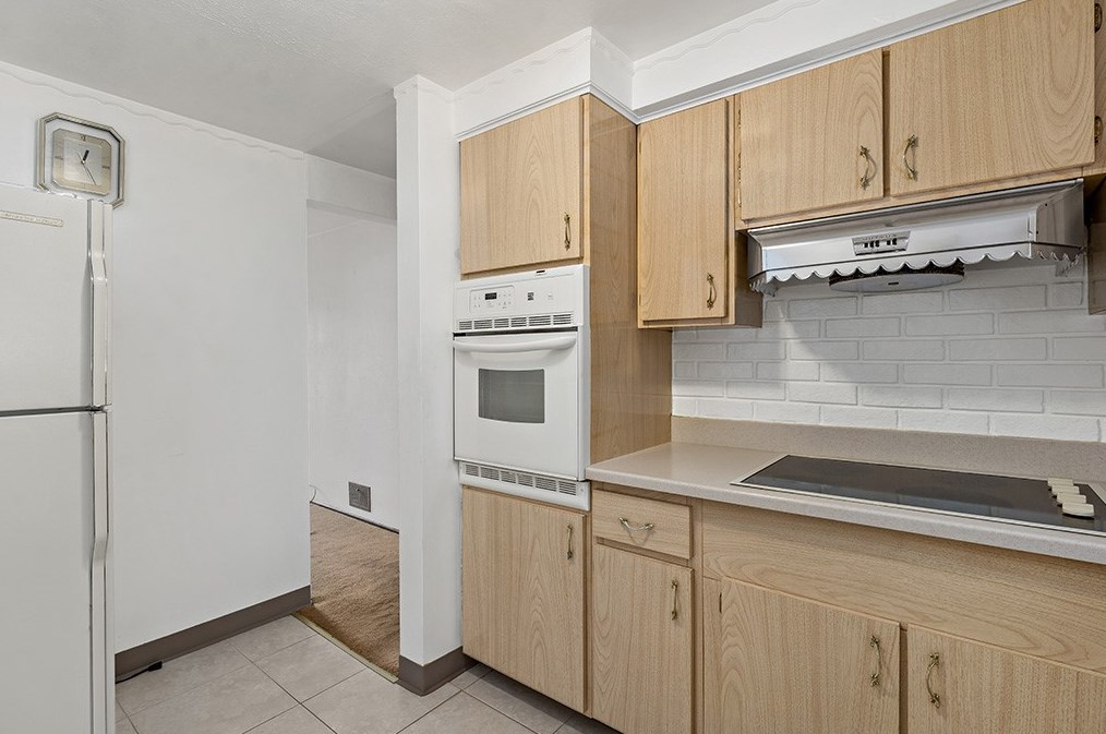 807 Westbury Rd, North Versailles PA  15137-1445 exterior