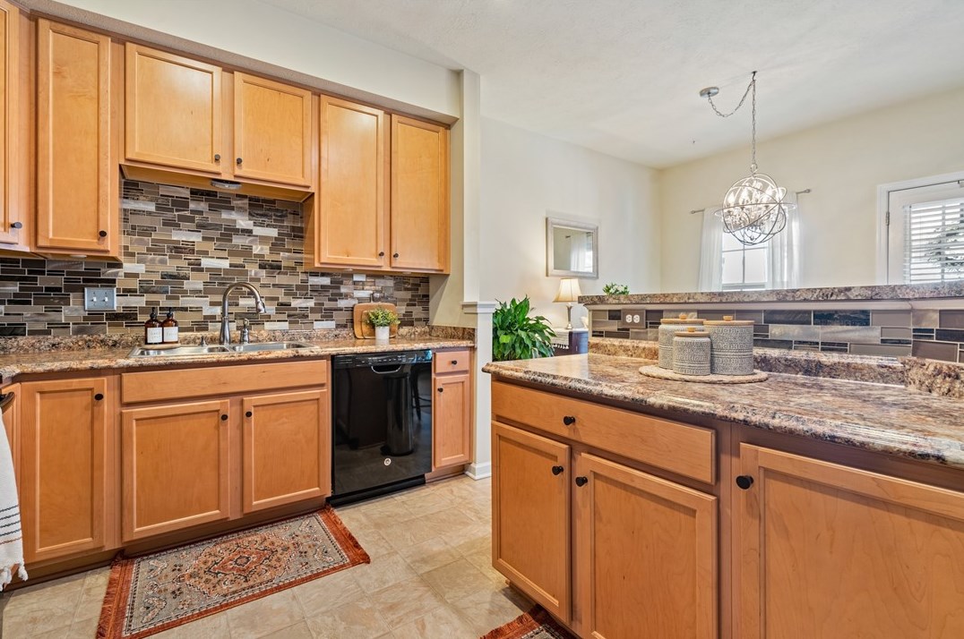 108 Sita Ct, Collier Township PA  15106 exterior
