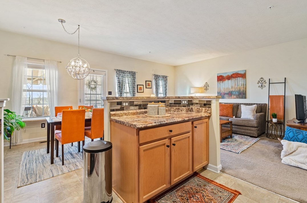 108 Sita Ct, Collier Township PA  15106 exterior