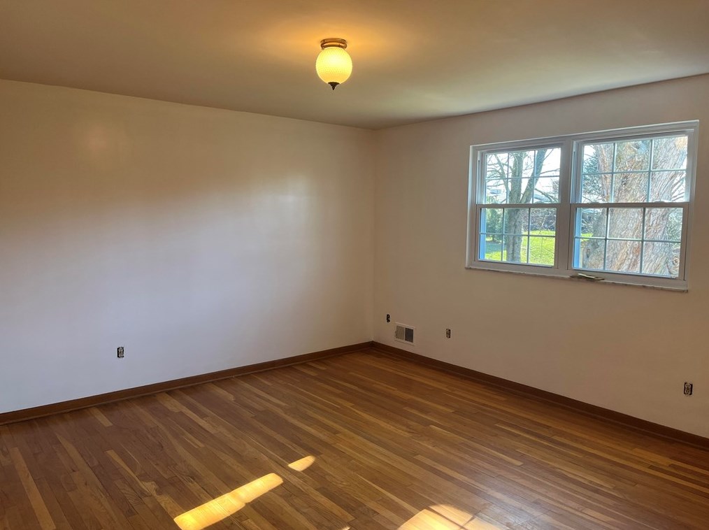 2389 Flagstaff Dr, Export PA  15632-8801 exterior