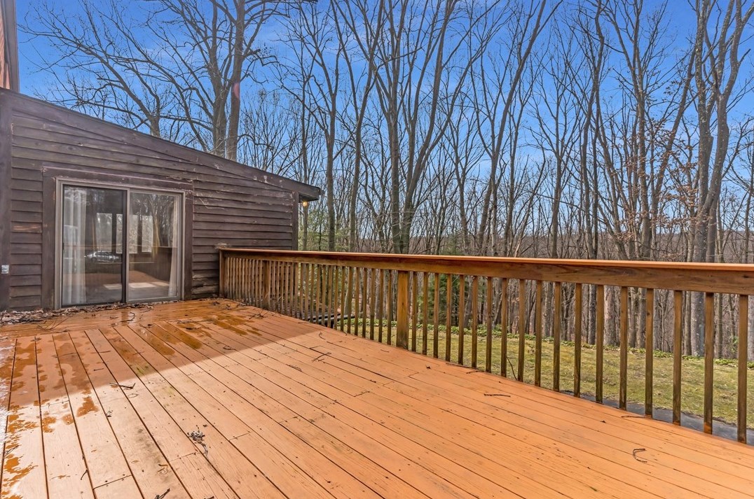 4179 Timberlane Dr, Allison Park PA  15101-2932 exterior