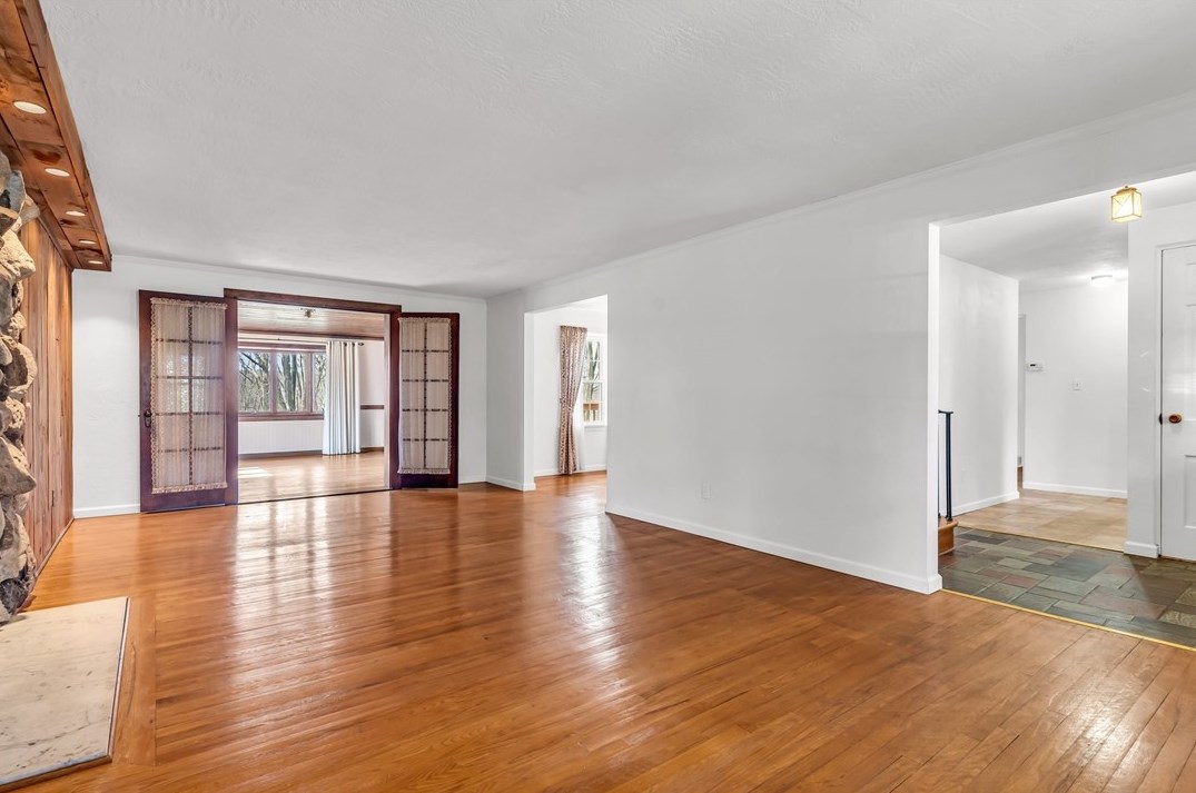 4179 Timberlane Dr, Allison Park PA  15101-2932 exterior