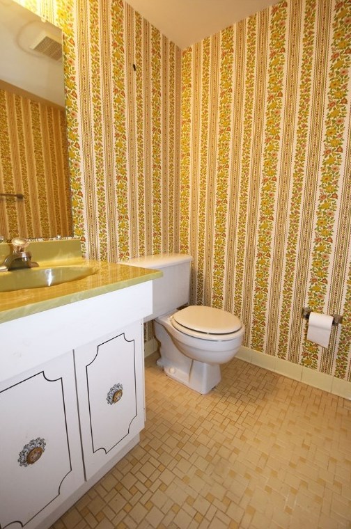 110 Williamsburg Ln, Export PA  15632-1526 exterior