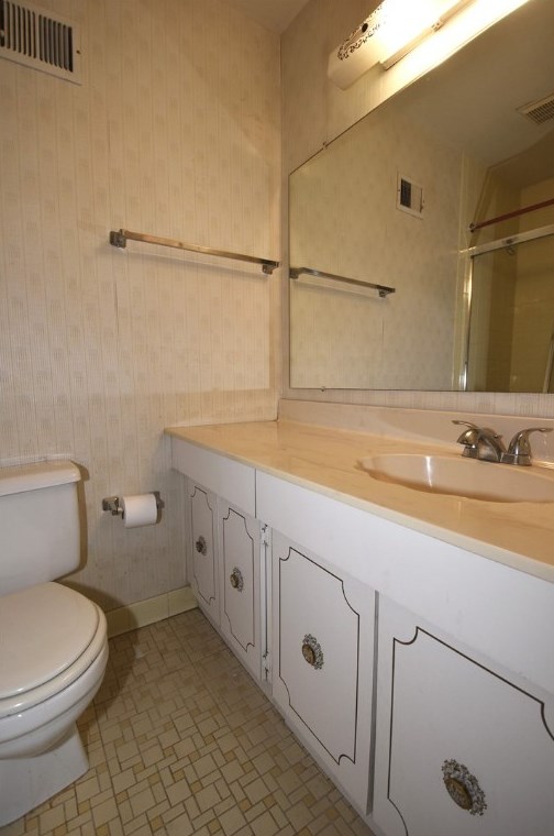 110 Williamsburg Ln, Export PA  15632-1526 exterior