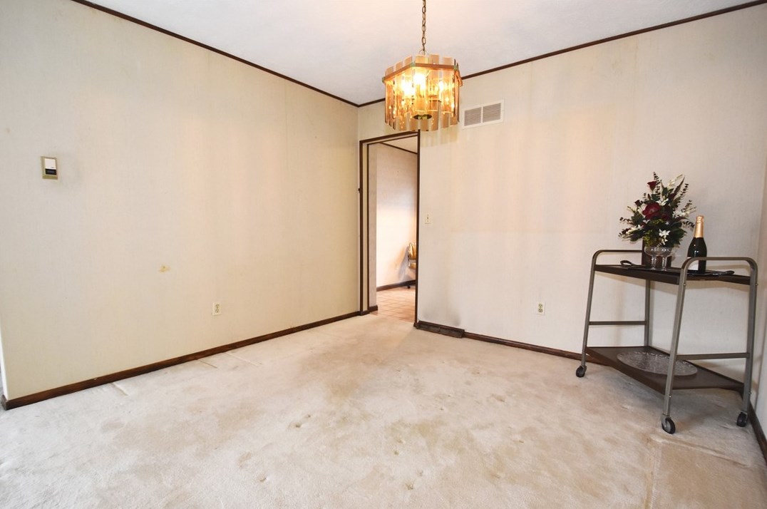 110 Williamsburg Ln, Export PA  15632-1526 exterior