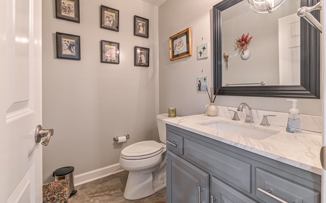 152 Winterwood Dr, Butler PA  16001-7334 exterior