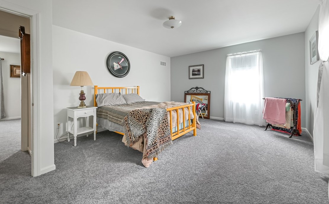 152 Winterwood Dr, Butler PA  16001-7334 exterior