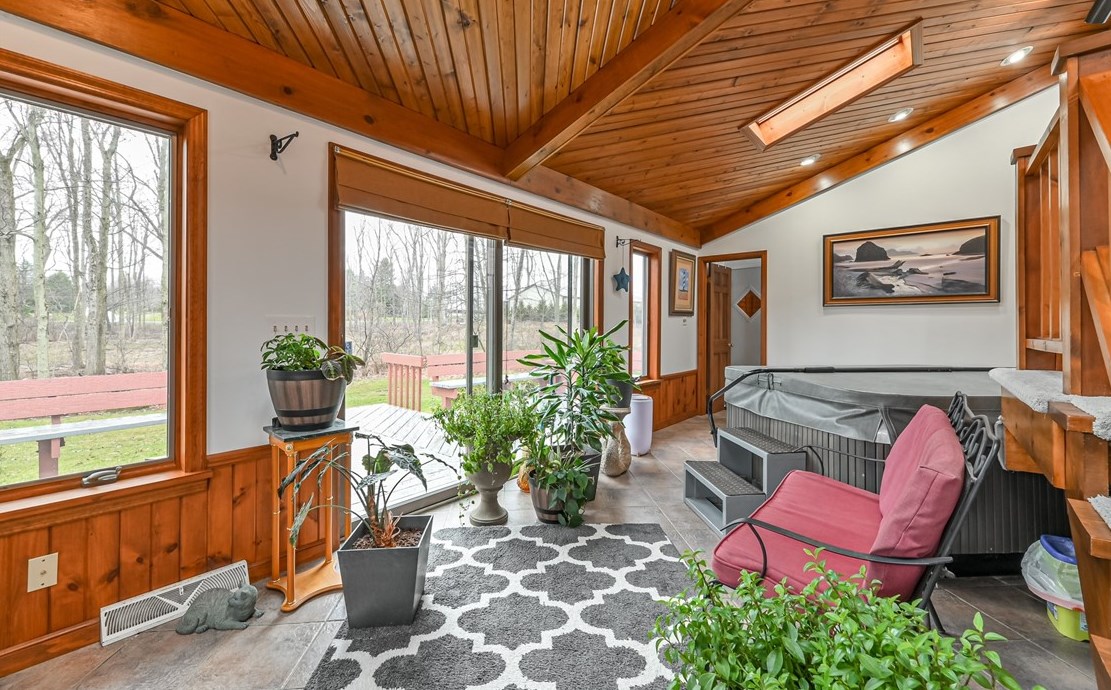 152 Winterwood Dr, Butler PA  16001-7334 exterior