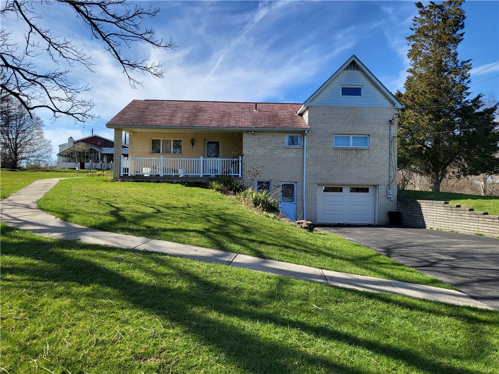 855 Hookstown Grade Rd, Moon/Crescent Twp, PA 15108 MLS 1598729