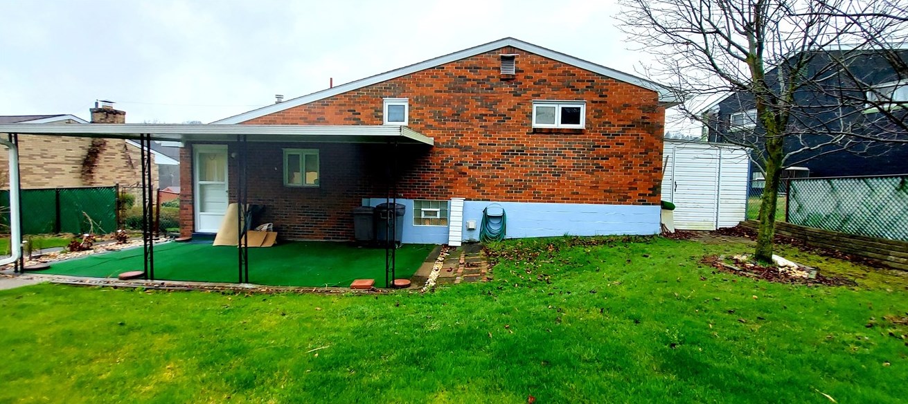 782 Dichicco Dr, North Versailles PA  15137-2437 exterior