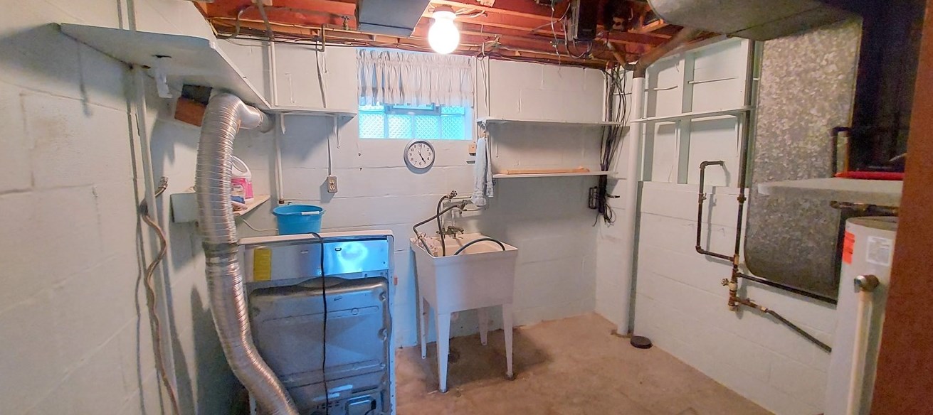 782 Dichicco Dr, North Versailles PA  15137-2437 exterior