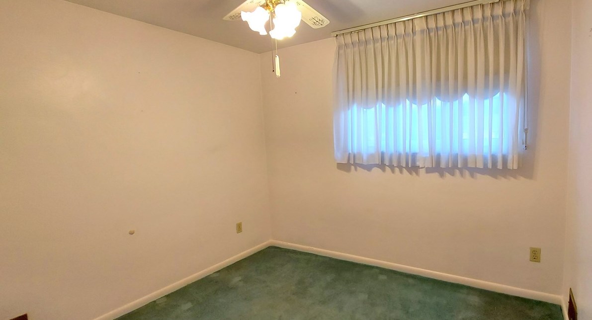 782 Dichicco Dr, North Versailles PA  15137-2437 exterior