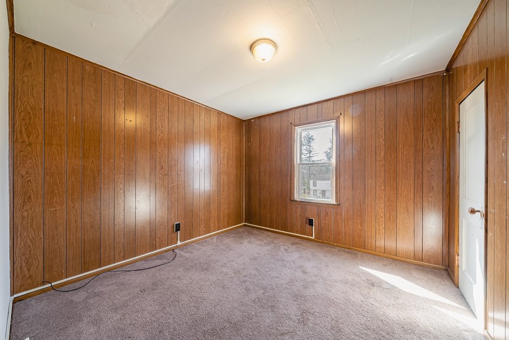 154 Haft St, Houston PA  15342-1449 exterior