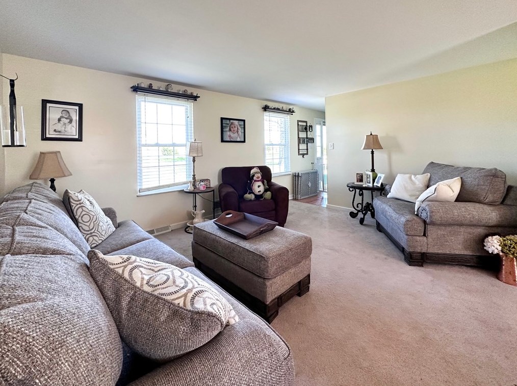 3529 Cedar Ridge Rd, Allison Park PA  15101-1006 exterior