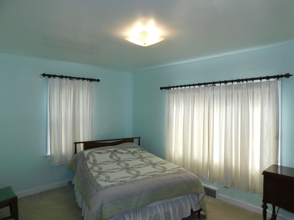 618 Morgantown Rd, Oliphant Furnace PA  15401-5442 exterior