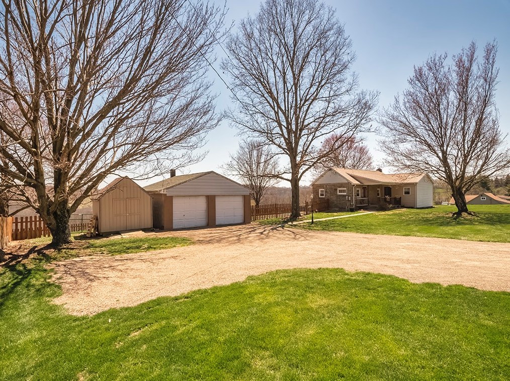 188 Thorn Run Rd, Butler PA  16001-9580 exterior