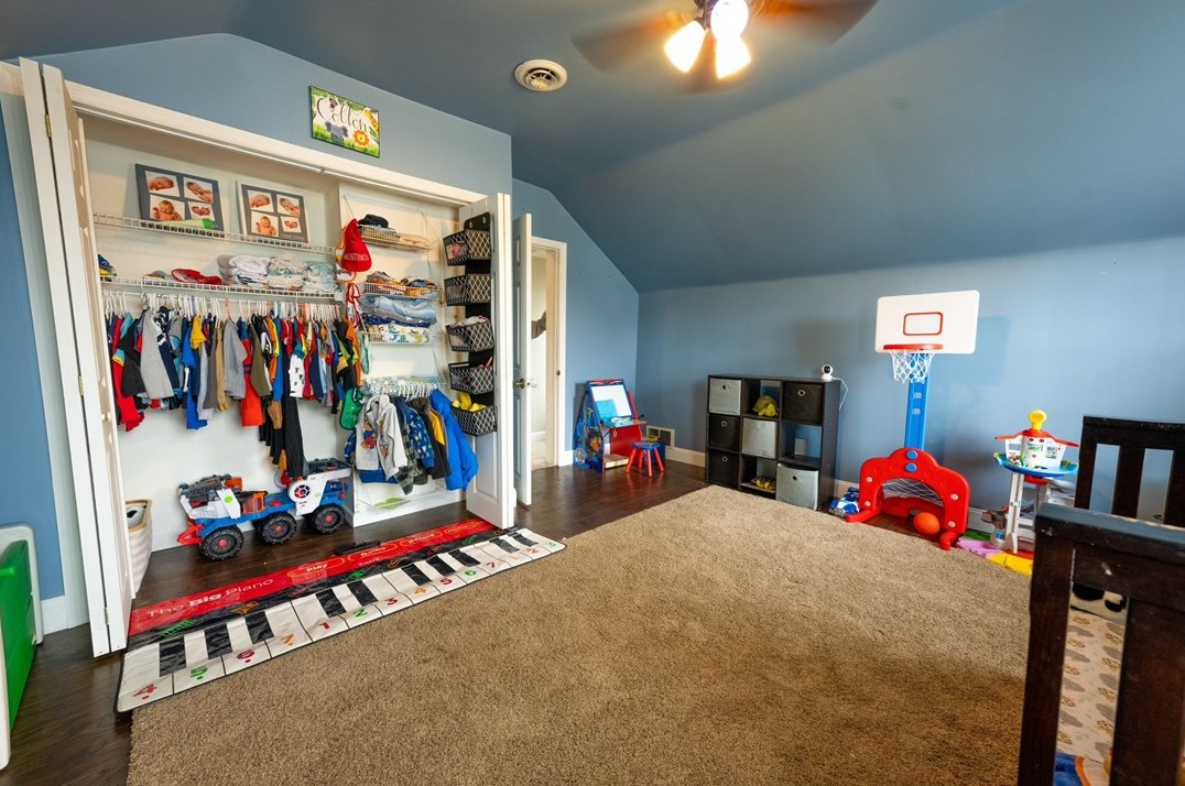 115 1st St, Ellwood City PA  16117-2104 exterior