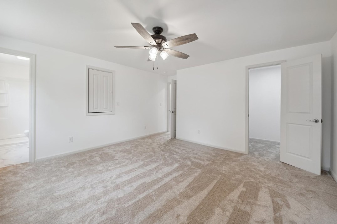 180 River Forest Dr, Freeport PA  16229-1522 exterior