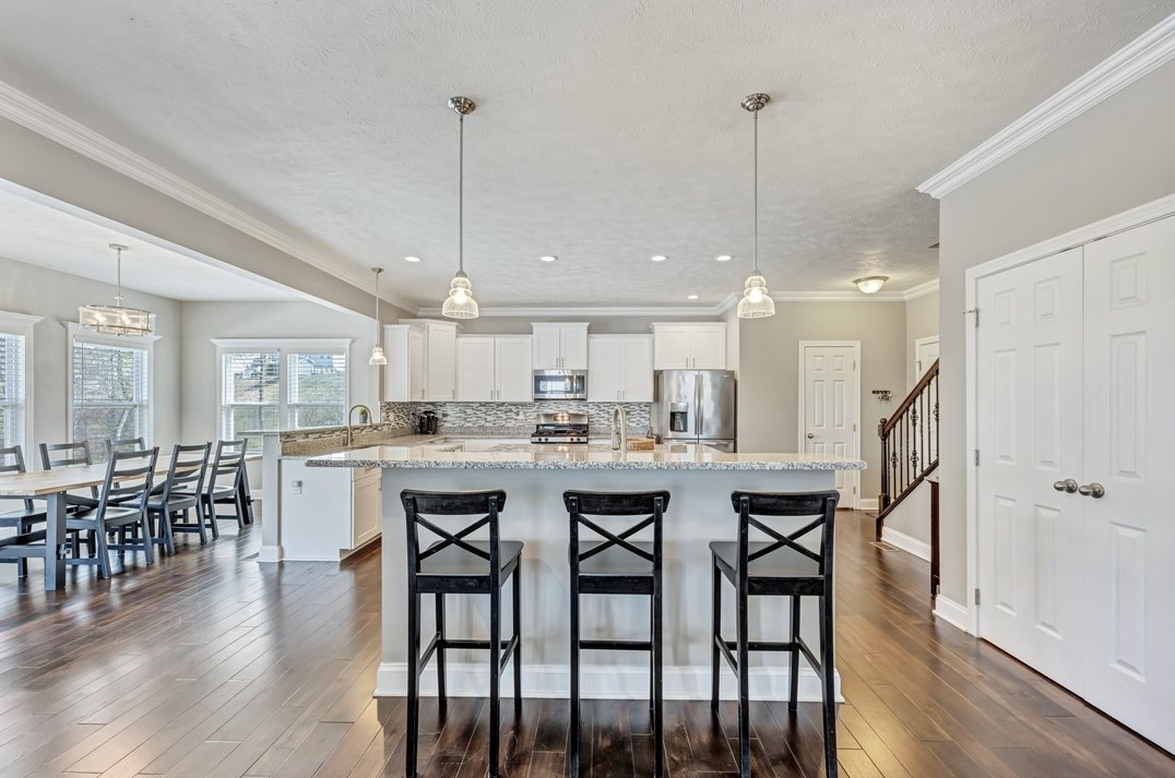 609 Aberdeen Ct, Moon Twp PA  15108 exterior