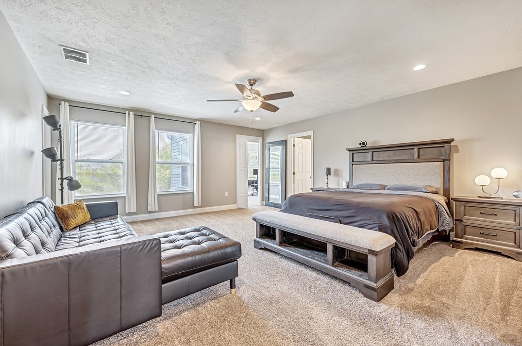 609 Aberdeen Ct, Moon Twp PA  15108 exterior