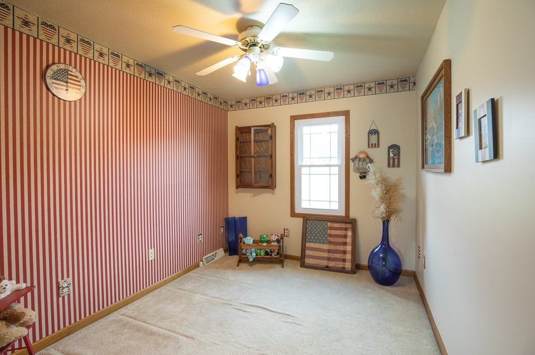 233 Jefferson Rd, Butler PA  16002-8869 exterior