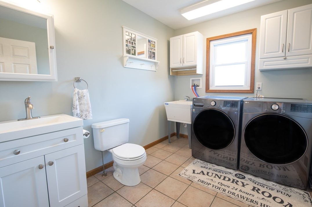 233 Jefferson Rd, Butler PA  16002-8869 exterior