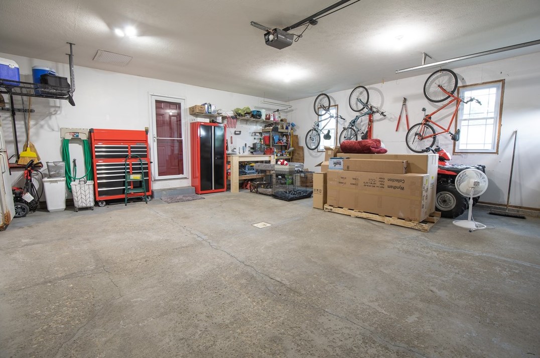 233 Jefferson Rd, Butler PA  16002-8869 exterior