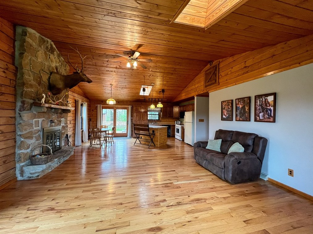 110 Zetta Ln, Butler PA  16002-0068 exterior