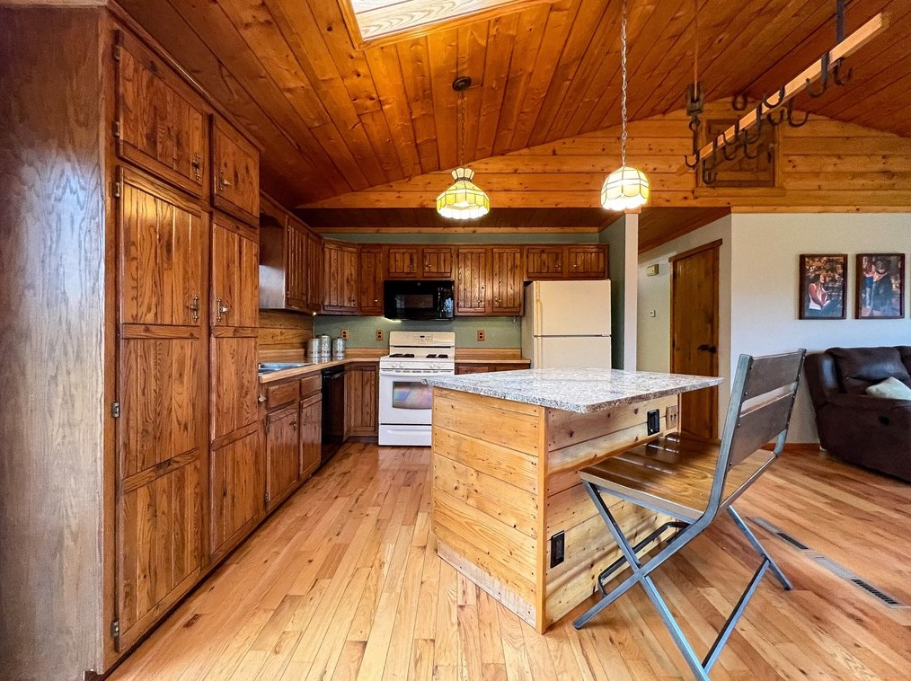 110 Zetta Ln, Butler PA  16002-0068 exterior